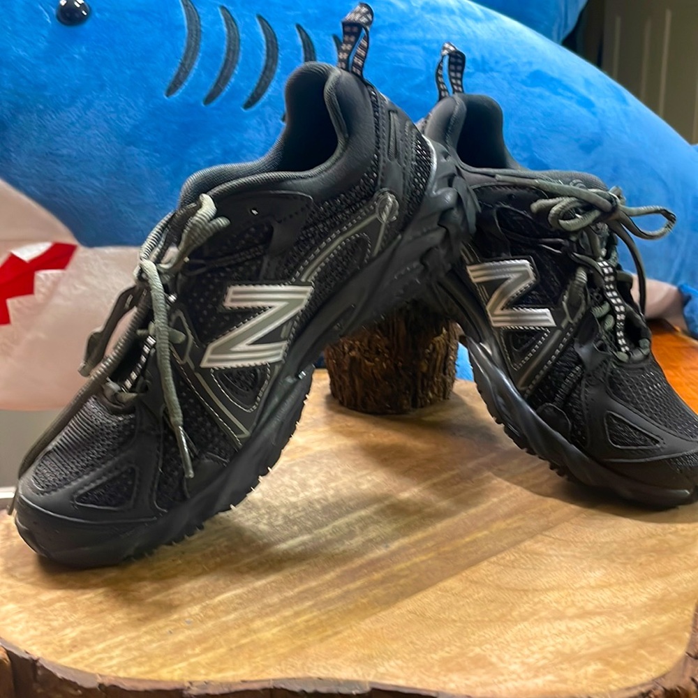Sneakers New Balance 7.5 Black super comfortable old school vintage style